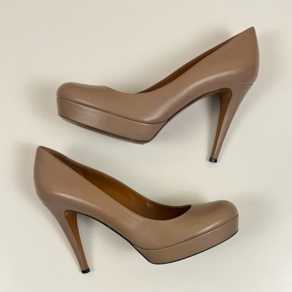 Gucci Nappa Charlotte Leather Pump in Winter Rose - Picture 4 of 12